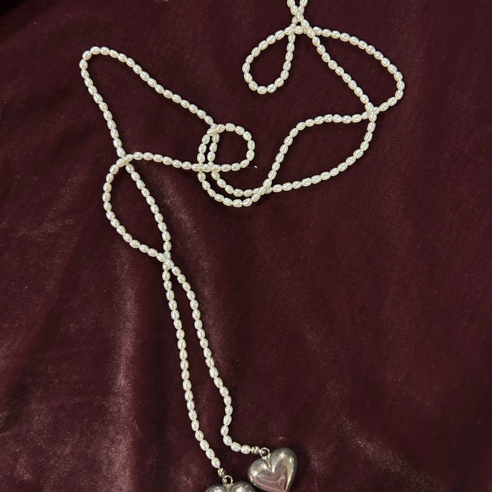 Elegant Pearl Heart Necklace